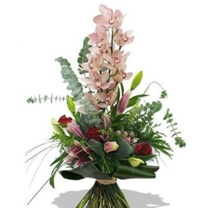 Bouquet with pink orchids